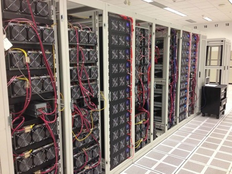 servidores servidores btc consumo